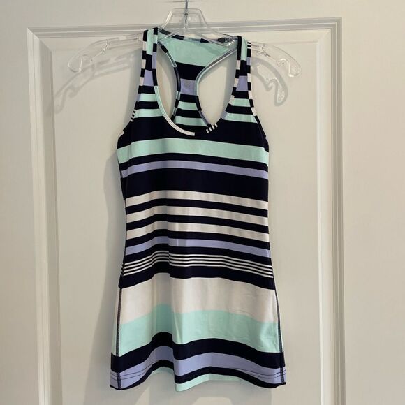 EUC Lululemon Cool Racerback "Discover Stripe White Deep Indigo" Sz. 4 - Picture 1 of 3